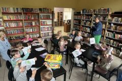 misie-w-bibliotece-2