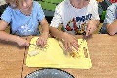 462560755_510466045305560_3471558347517757359_n_450x600